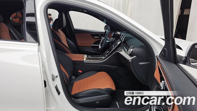 Mercedes-Benz C-Class (W206) C300 4MATIC AMG Line 2023 — фото 11