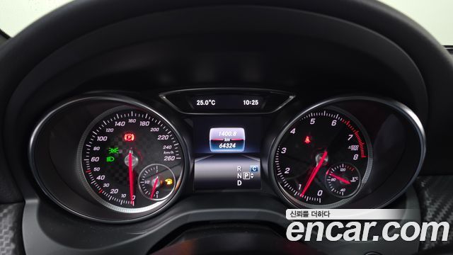 Mercedes-Benz A-Class (W176) A200 AMG Line 2018 — фото 8