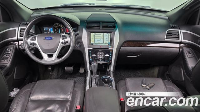 Ford Explorer 3.5 Limited 4WD 5th 2014 — фото 7