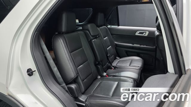 Ford Explorer 3.5 Limited 4WD 5th 2014 — фото 11