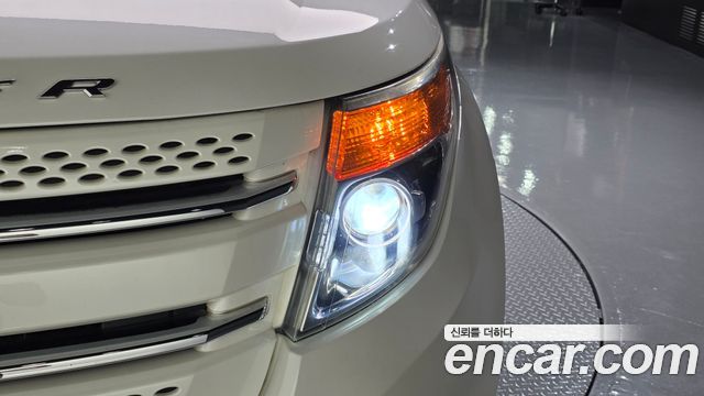 Ford Explorer 3.5 Limited 4WD 5th 2014 — фото 22
