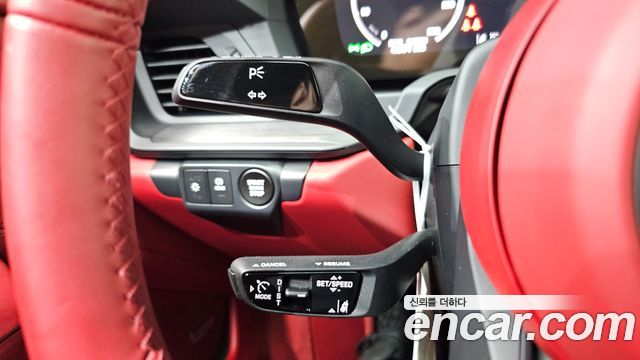 Porsche 911 (992) Carrera 4 GTS Cabriolet 2026 — фото 20