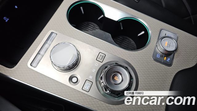 Genesis GV80 2.5T Gasoline AWD 2024 — фото 9