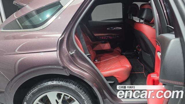 Genesis GV70 2.5T Gasoline AWD 2021 — фото 16