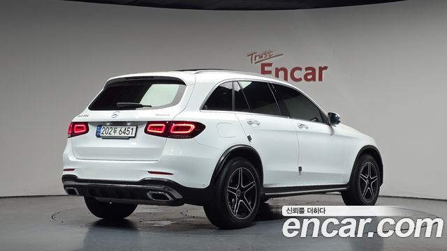 Mercedes-Benz GLC-Class (X253) GLC300 4MATIC 2022 — фото 2