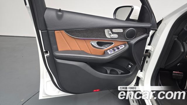 Mercedes-Benz GLC-Class (X253) GLC300 4MATIC 2022 — фото 24