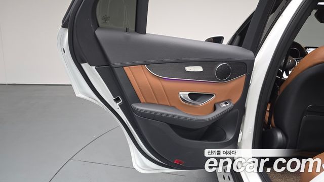 Mercedes-Benz GLC-Class (X253) GLC300 4MATIC 2022 — фото 25