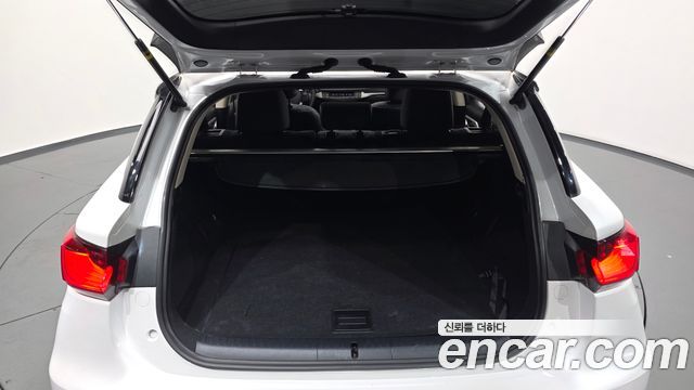 Lexus CT200h 1.8 Supreme ZWA10 2018 — фото 20