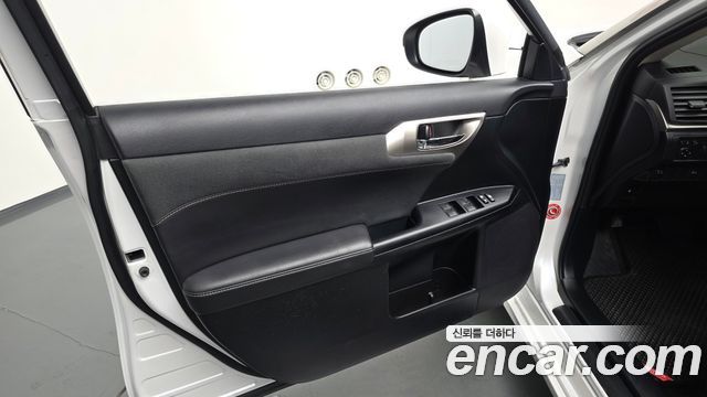 Lexus CT200h 1.8 Supreme ZWA10 2018 — фото 24