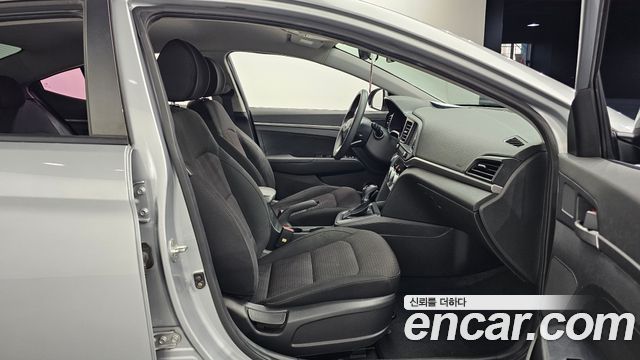 Hyundai Avante (AD) 1.6 LPi Style 2020 — фото 11
