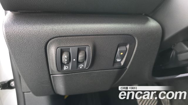 Renault Korea SM6 2.0 Prime SE 2019 — фото 28