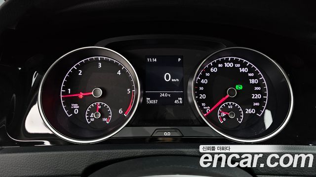 Volkswagen Golf (VII) 2.0 TDI 2016 — фото 8