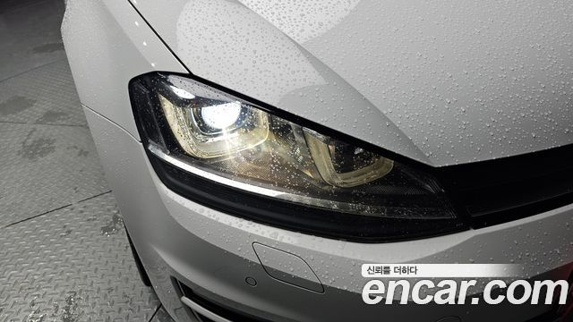 Volkswagen Golf (VII) 2.0 TDI 2016 — фото 22