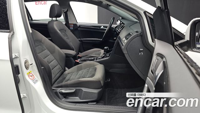 Volkswagen Golf (VII) 2.0 TDI 2016 — фото 26