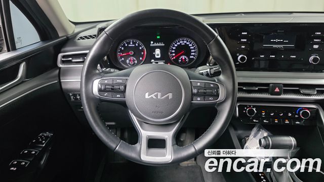 Kia K5 (III) 2.0 LPI(Renter car) Strandard 2023 — фото 14