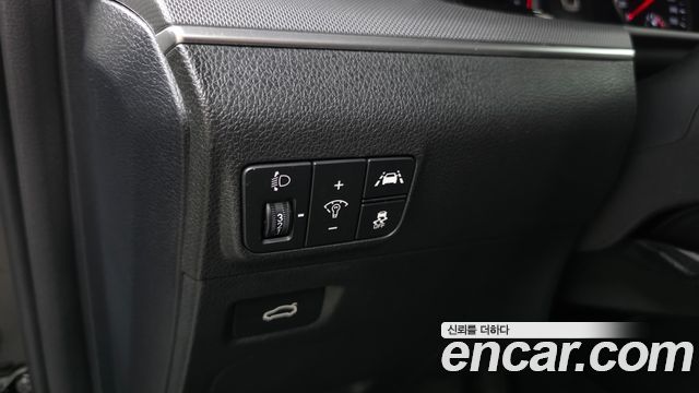 Kia K5 (III) 2.0 LPI(Renter car) Strandard 2023 — фото 20