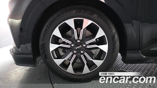 Kia Carnival (IV) Gasoline 9-seater Limousine(Special vehicle) 2022 — фото 5