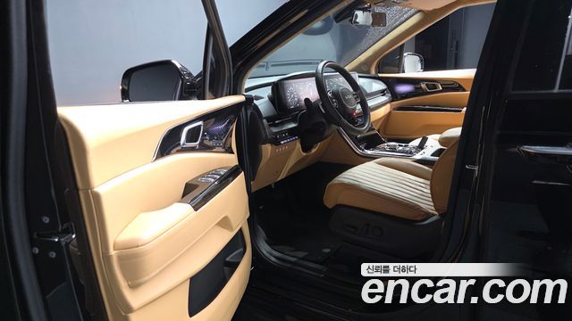 Kia Carnival (IV) Gasoline 9-seater Limousine(Special vehicle) 2022 — фото 10