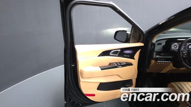 Kia Carnival (IV) Gasoline 9-seater Limousine(Special vehicle) 2022 — фото 24