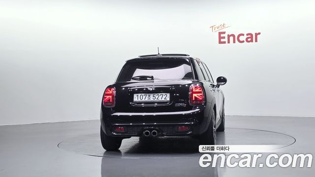 MINI Cooper S 5Door HIGH 3rd 2020 — фото 4
