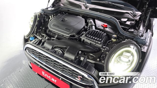 MINI Cooper S 5Door HIGH 3rd 2020 — фото 6