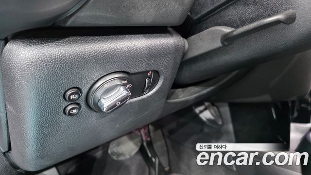 MINI Cooper S 5Door HIGH 3rd 2020 — фото 18