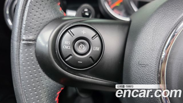 MINI Cooper S 5Door HIGH 3rd 2020 — фото 19