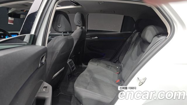 Volkswagen Golf (VIII) 2.0 TDI Prestige 2022 — фото 12