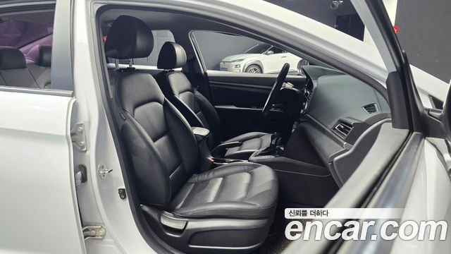 Hyundai Avante (AD) 1.6 Smart Choice 2020 — фото 10