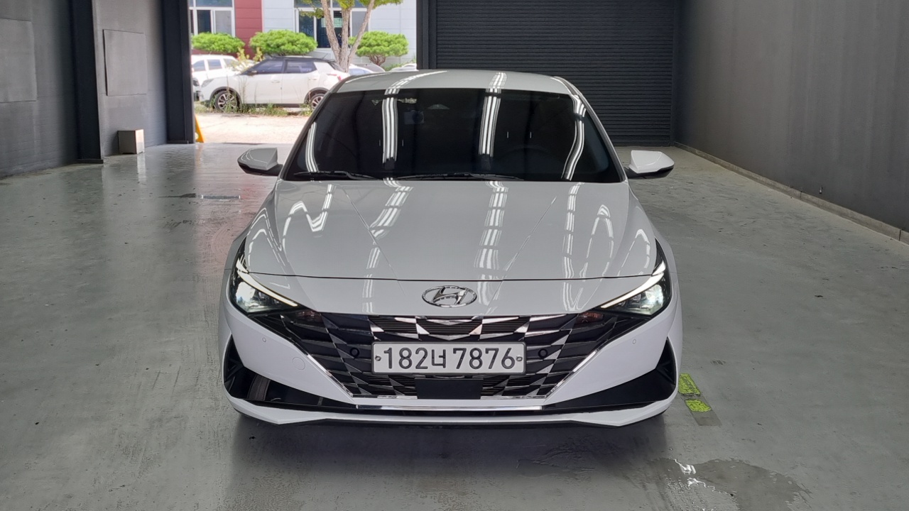 Hyundai Avante (CN7) 1.6 Inspiration 2021 — фото 3