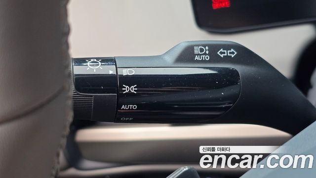 Kia EV3 Long Range 2WD Earth 2025 — фото 19