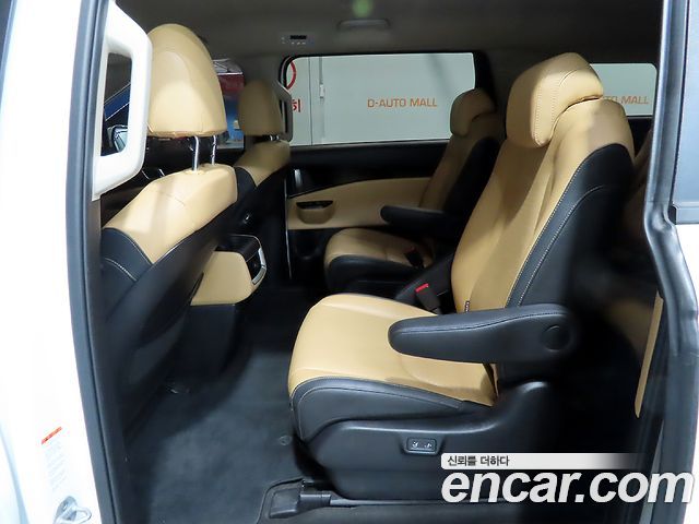 Kia Carnival (IV) Diesel 9-Seater Prestige 2023 — фото 7