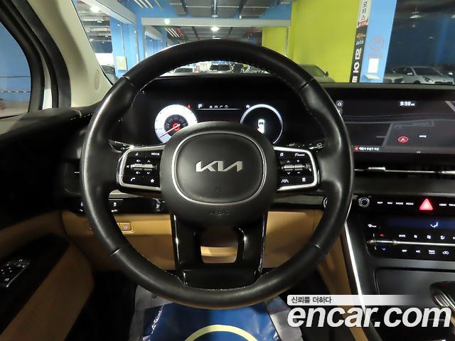 Kia Carnival (IV) Diesel 9-Seater Prestige 2023 — фото 16