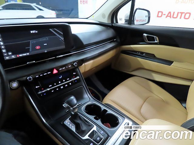 Kia Carnival (IV) Diesel 9-Seater Prestige 2023 — фото 17
