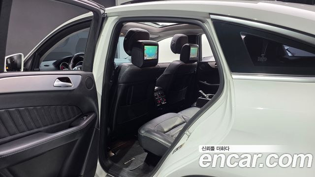 Mercedes-Benz GLE-Class (W166) GLE350 d 4MATIC Coupe 2017 — фото 11