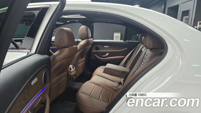 Mercedes-Benz E-Class (W213) E250 Exclusive 2021 — фото 16