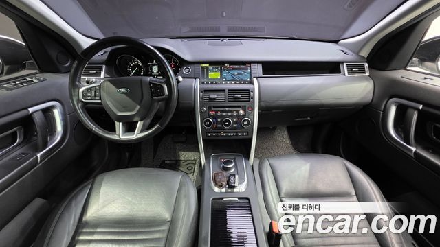 Land Rover Discovery Sport 2.0 TD4 HSE Luxury 2018 — фото 7