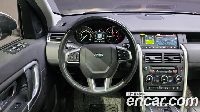 Land Rover Discovery Sport 2.0 TD4 HSE Luxury 2018 — фото 13