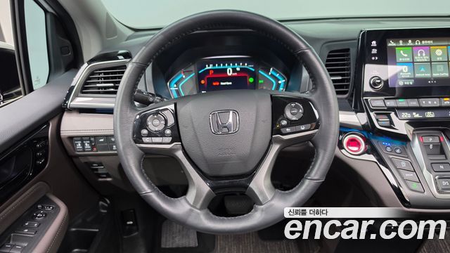Honda Odyssey 3.5 5th 2023 — фото 12