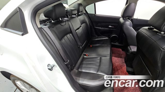 Chevrolet Cruze 1.8 LTZ+ 2014 — фото 11