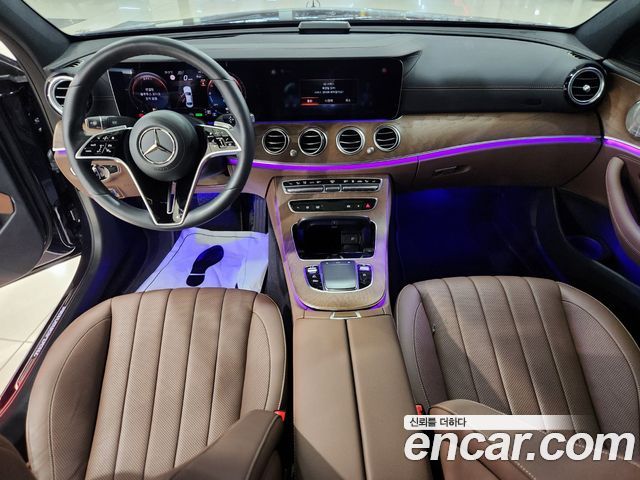 Mercedes-Benz E-Class (W213) E300e 4MATIC Exclusive 2023 — фото 7