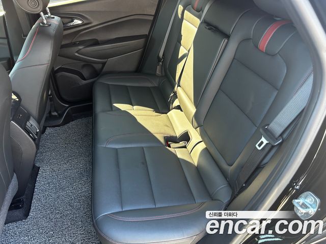 Chevrolet Trax Crossover 1.2 RS 2024 — фото 15