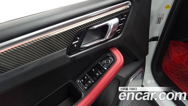 Porsche Macan 3.0 S Diesel 95B 2017 — фото 22