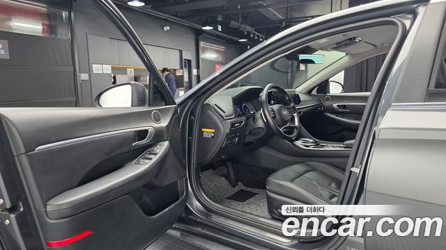 Hyundai Sonata (DN8) 2.0 LPG(rental car) Smart 2020 — фото 10