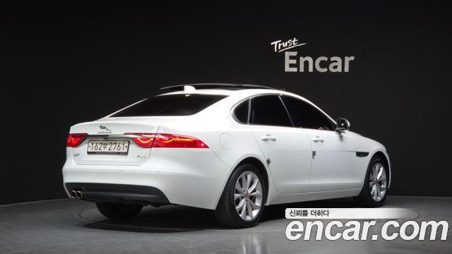 Jaguar XF (X260) 20d Portfolio 2019 — фото 2