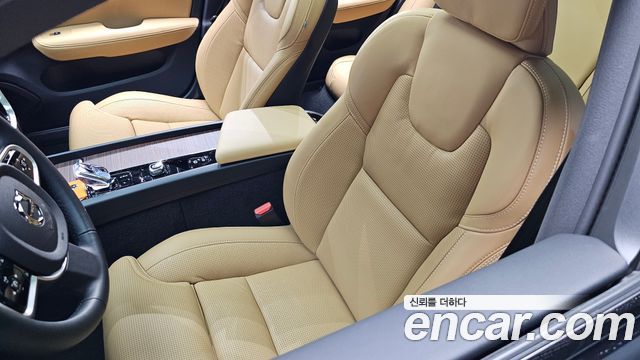 Volvo V60 Cross Country (II) B5 Ultra AWD 2025 — фото 27