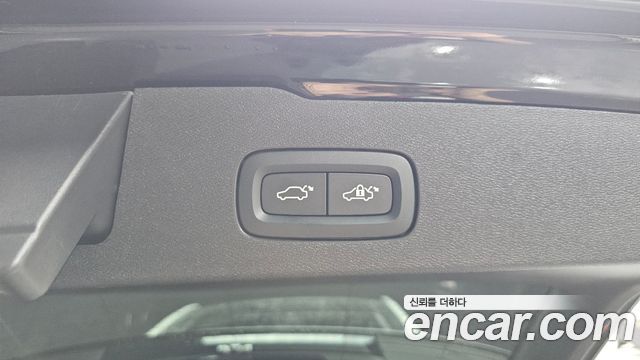 Volvo V60 Cross Country (II) B5 Ultra AWD 2025 — фото 30
