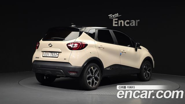 Renault Korea QM3 LE 2018 — фото 2