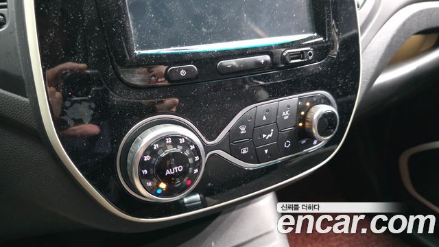 Renault Korea QM3 LE 2018 — фото 16