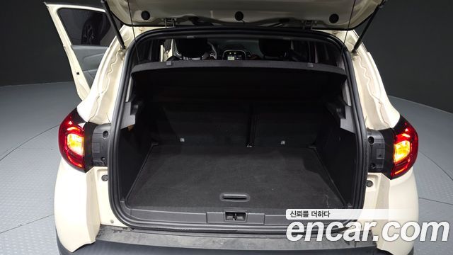 Renault Korea QM3 LE 2018 — фото 20